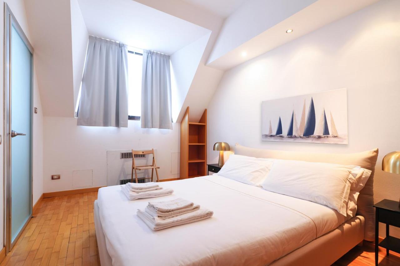 Duomo Luxury Apartment VIII Milano Eksteriør bilde
